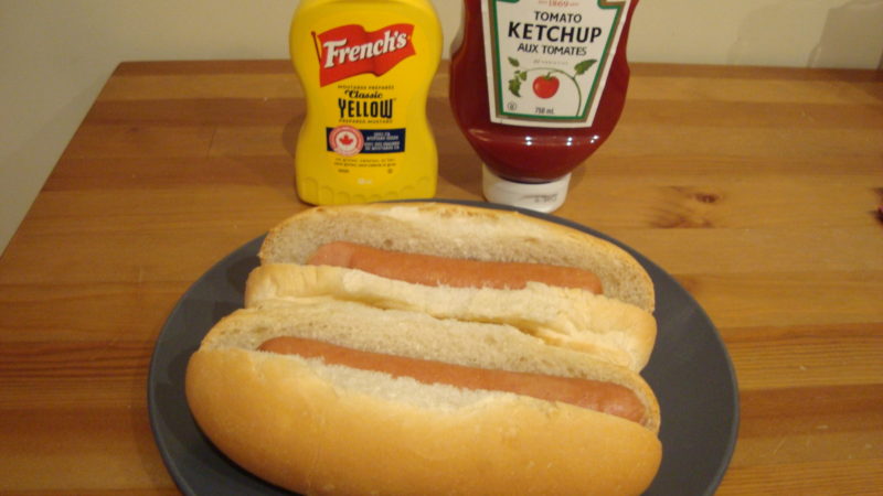 Amtrak-Style-Hot-Dog